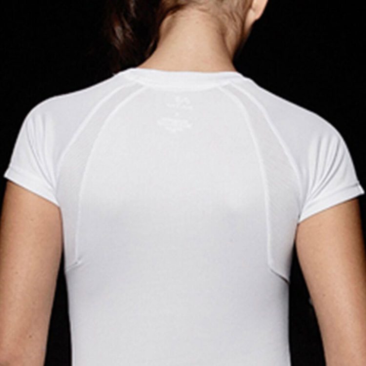 Camiseta técnica para mujer, detalle espalda. Sport